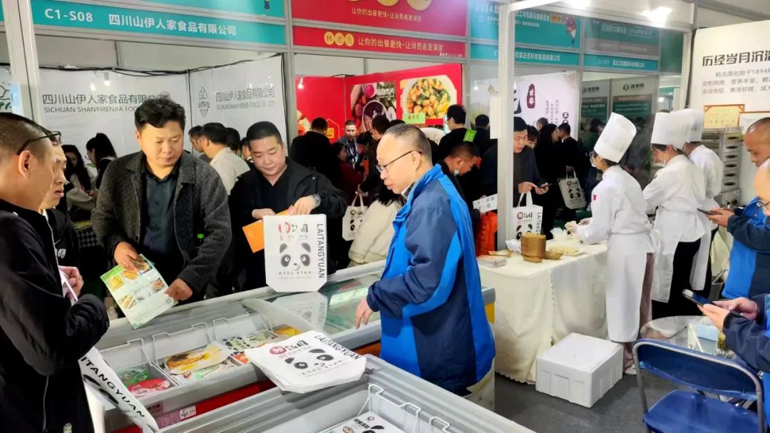 賴湯圓亮相良之隆展會，新品預制菜與爆漿糍粑系列引領新風尚(圖3)