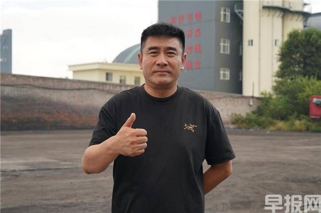 一車一年省15萬！深度適應煤炭倒短 26臺歐曼智藍讓張經(jīng)理運輸團隊如虎添翼(圖1)